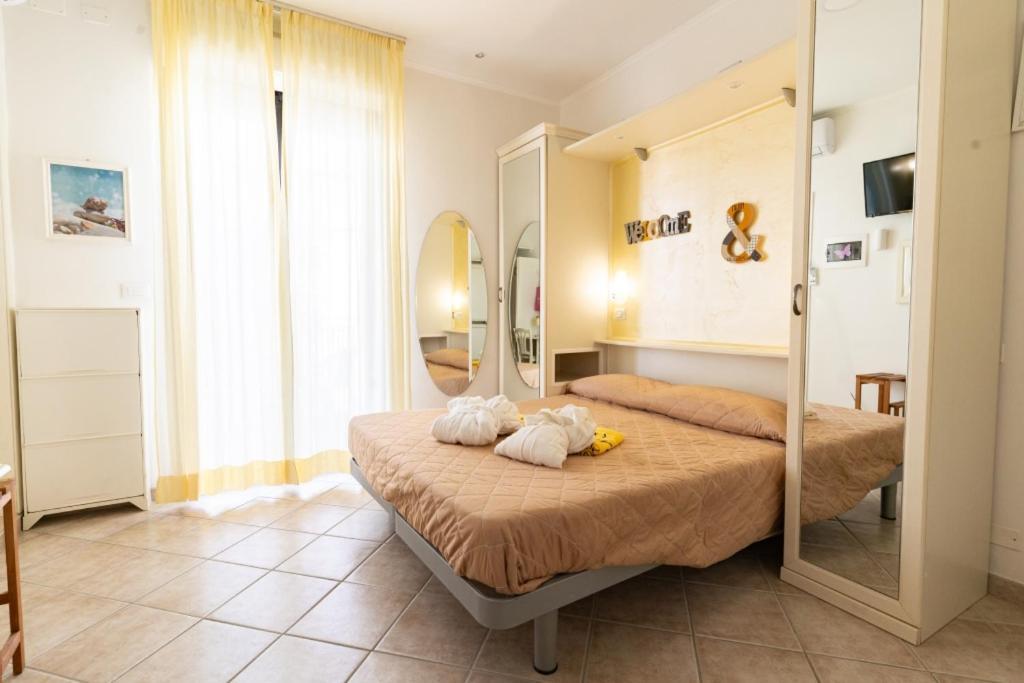Hotel Byron Milano Marittima Exterior photo