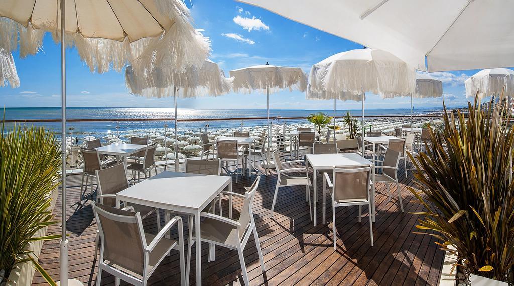 Hotel Byron Milano Marittima Exterior photo